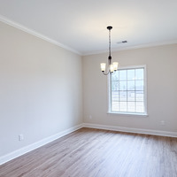 Medium breakfast area