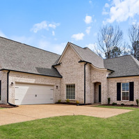 Medium everleigh b exterior front angled  2 