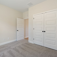 Medium lindsey b bedroom 3