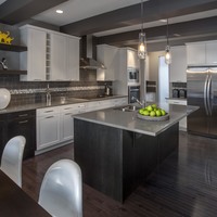 Medium f kitchen