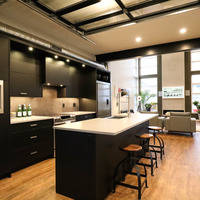 Medium kitchen island