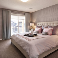 Medium master bedroom belvedereiii calgary