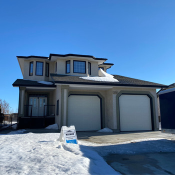 Large square 1 374 fairway rd for sale white city emerald park homes custom new holmes approved home builder regina qyr two stor